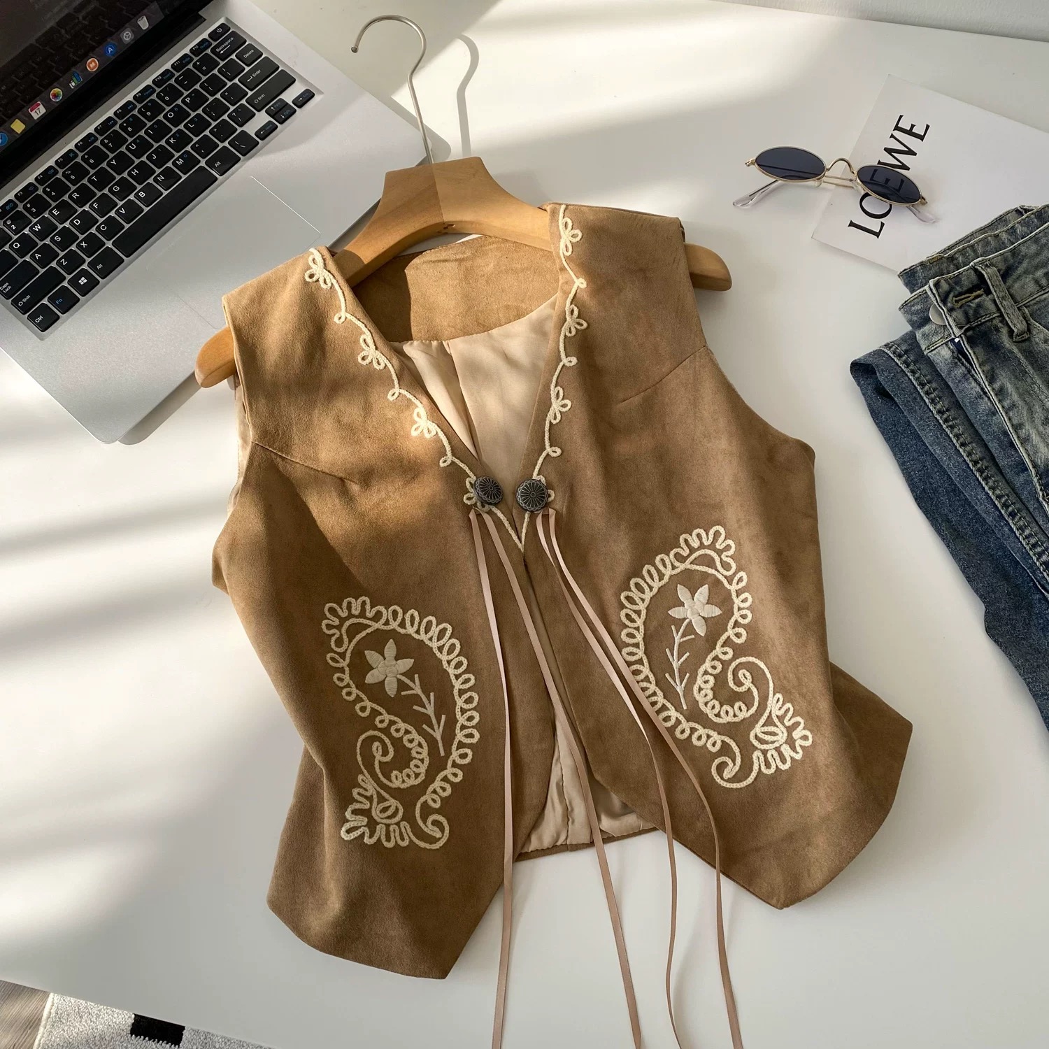 Royal lady waist coat COA173 images